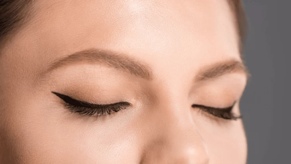 Upper Eyelid Lifting